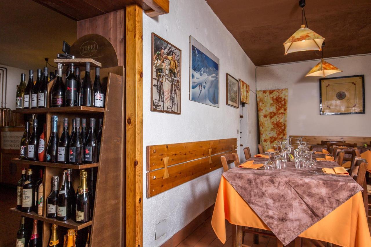 טרמינילו Hotel La Piccola Baita מראה חיצוני תמונה