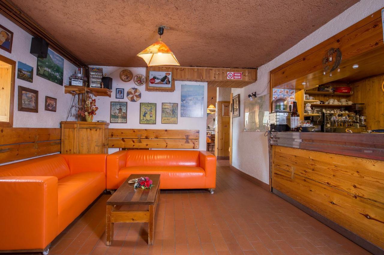 טרמינילו Hotel La Piccola Baita מראה חיצוני תמונה
