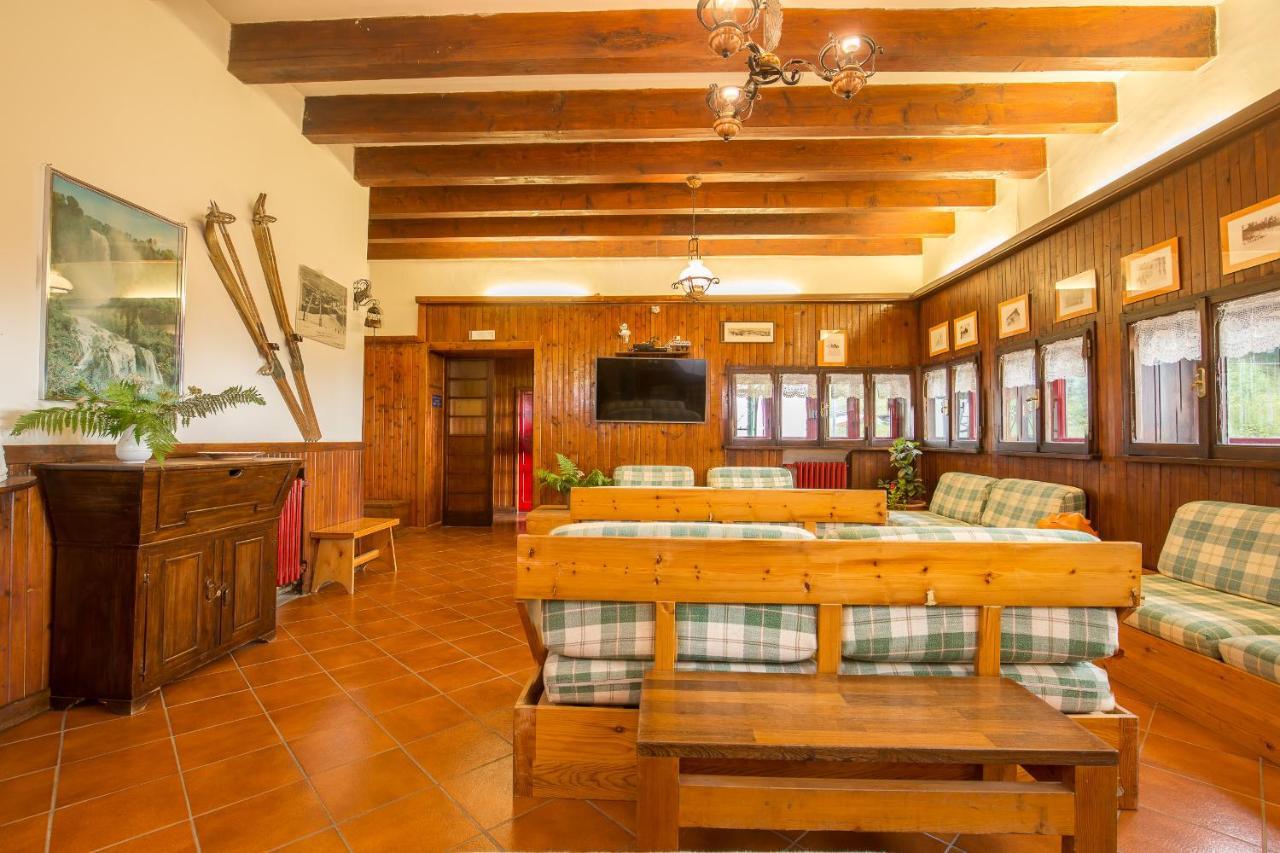 טרמינילו Hotel La Piccola Baita מראה חיצוני תמונה