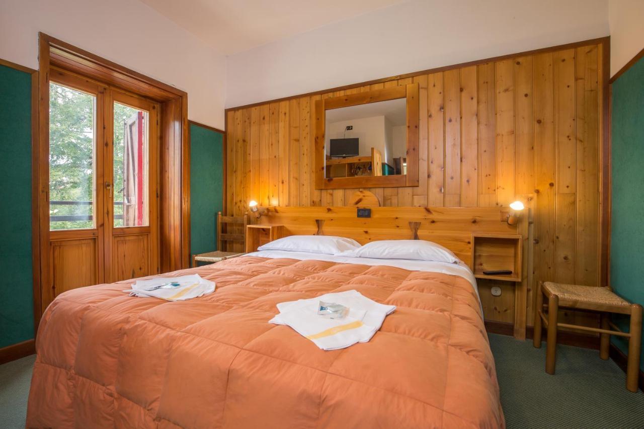 טרמינילו Hotel La Piccola Baita מראה חיצוני תמונה